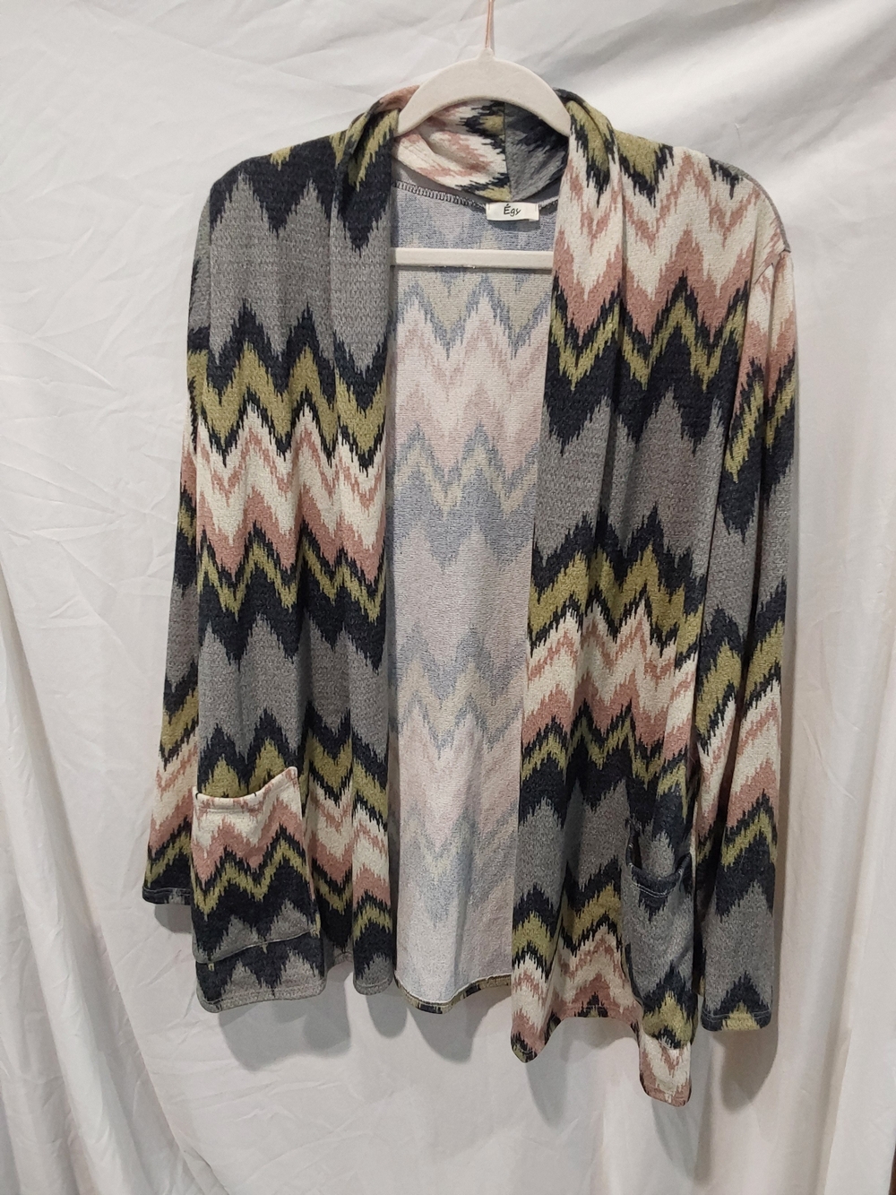 Open-Front Chevron Cardigan in Gray, Pink & Olive
